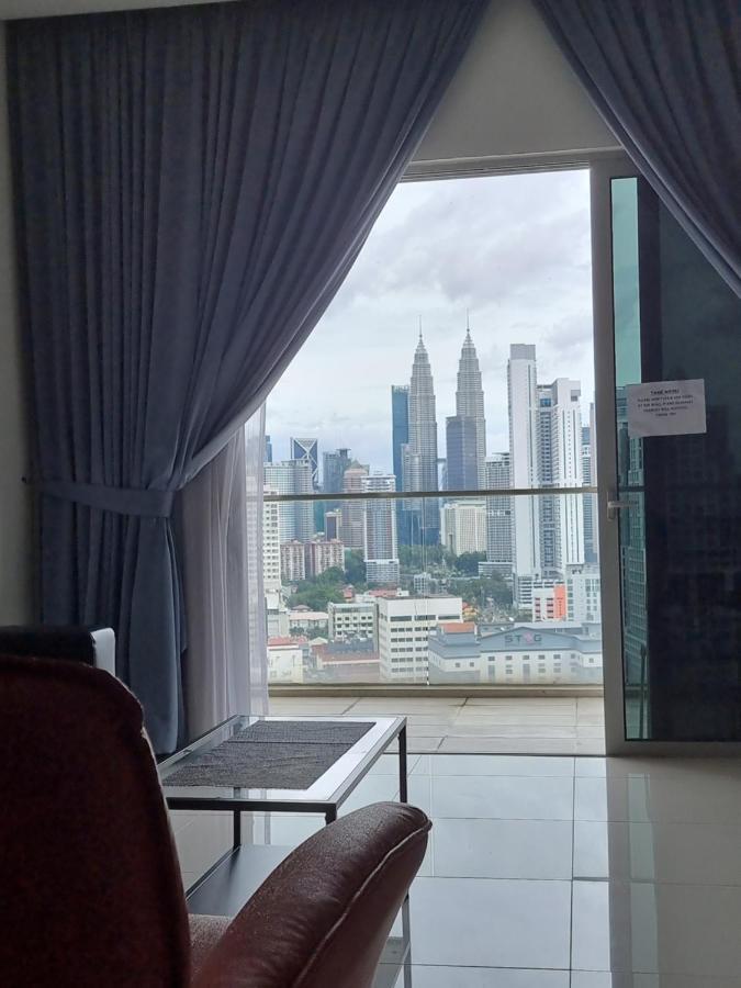 Wonderful Blue City View @Regalia Residence Kuala Lumpur Exterior photo