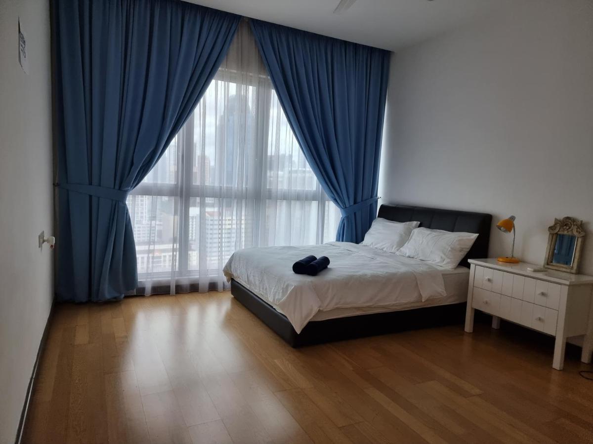 Wonderful Blue City View @Regalia Residence Kuala Lumpur Exterior photo